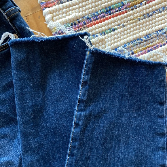 Classic Blue Women's Jeans - Picture 2 of 5